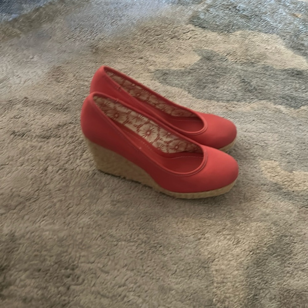 Montego Bay club pink wedges!